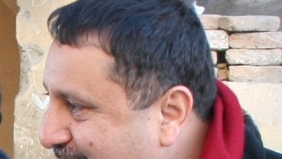 دوسیه علیه احسان الله بيات، ادعای 400 ميليون دالر از سوی شرکای سابق و فسخ فروش 500 ميليون دالری افغان بيسیم