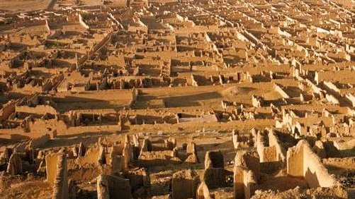 طرح مساله حقوقی جنایت بشری در افشار