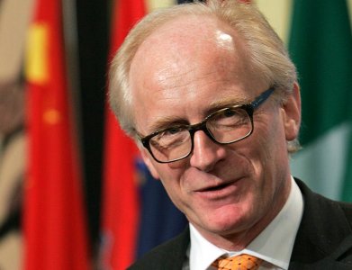 همه چيز به نفع آدمکشان!